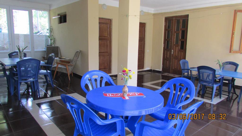 Sunny House Kobuleti Hotel Kültér fotó