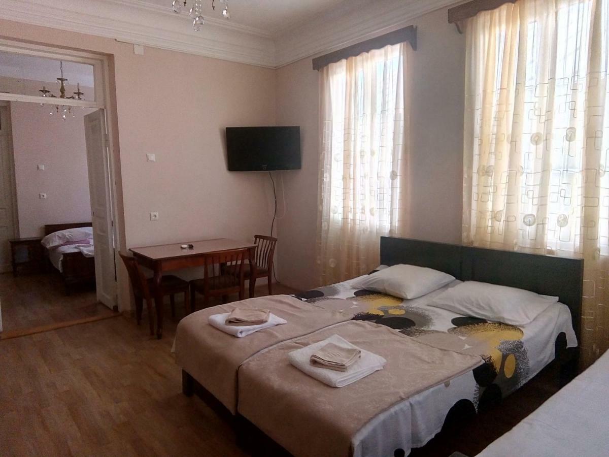Sunny House Kobuleti Hotel Kültér fotó