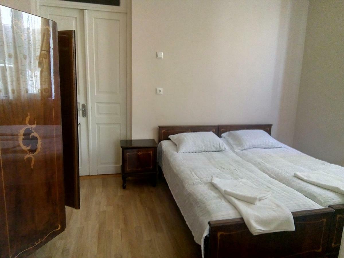 Sunny House Kobuleti Hotel Kültér fotó